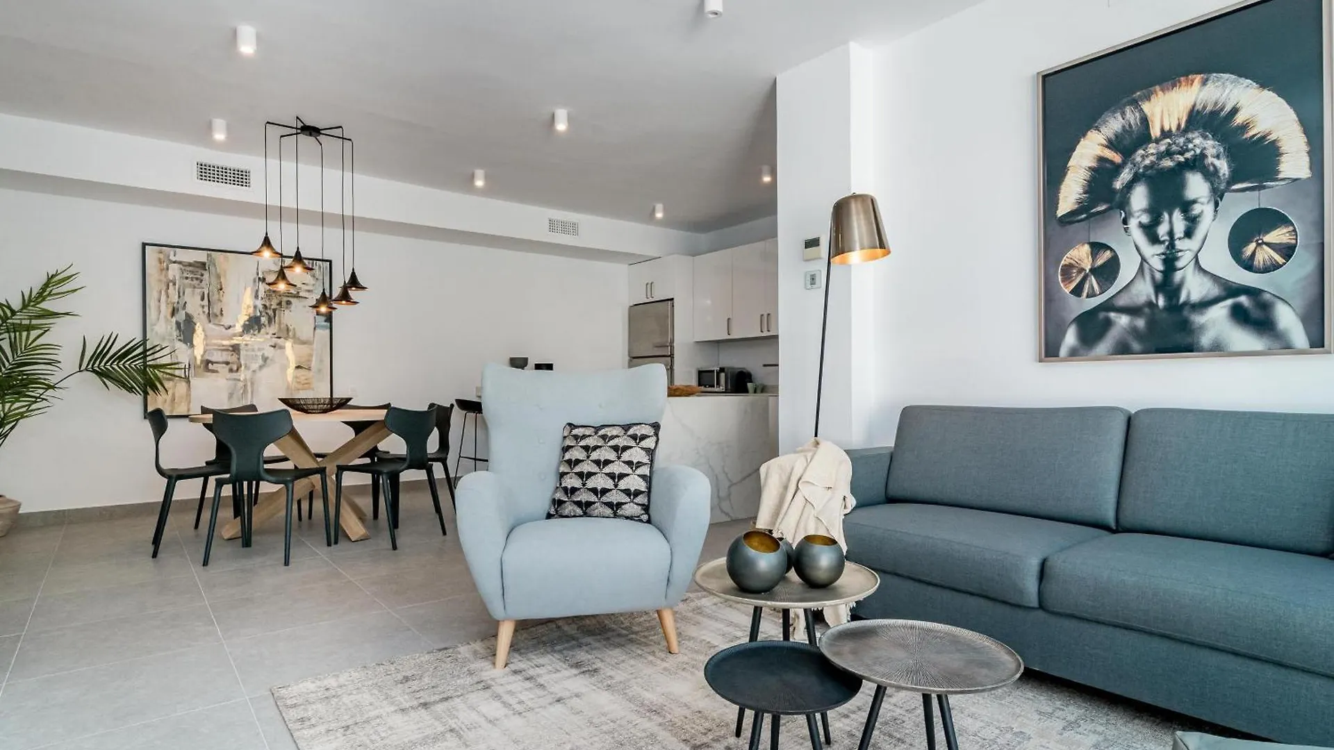 Ab3 - Spacious Holiday Home, Puerto Banus Marbella Apartment