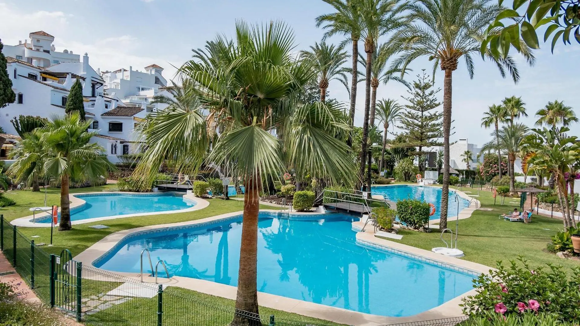 Apartment Ab3 - Spacious Holiday Home, Puerto Banus Marbella Spain